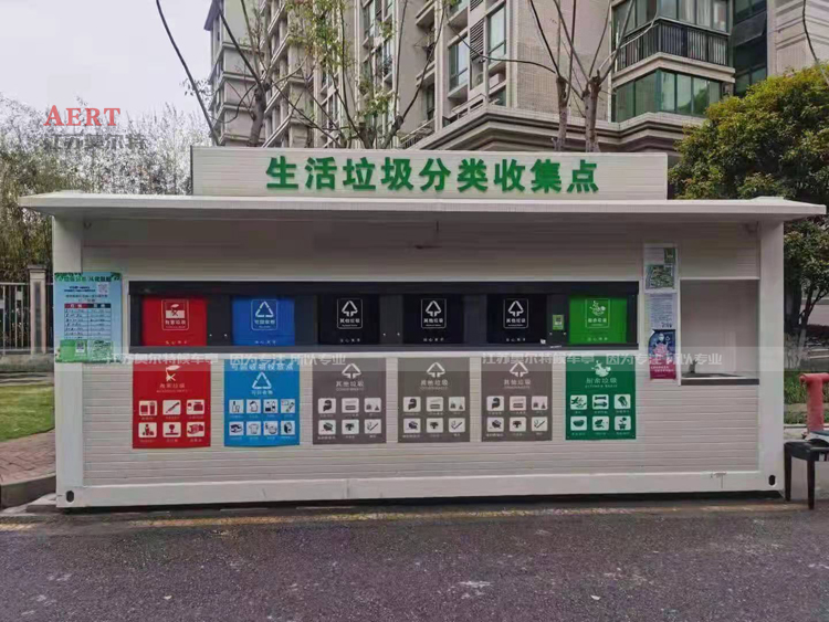 ���N���������